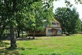 Дом у озера, База отдыха Медвежий угол, район Имени Лазо