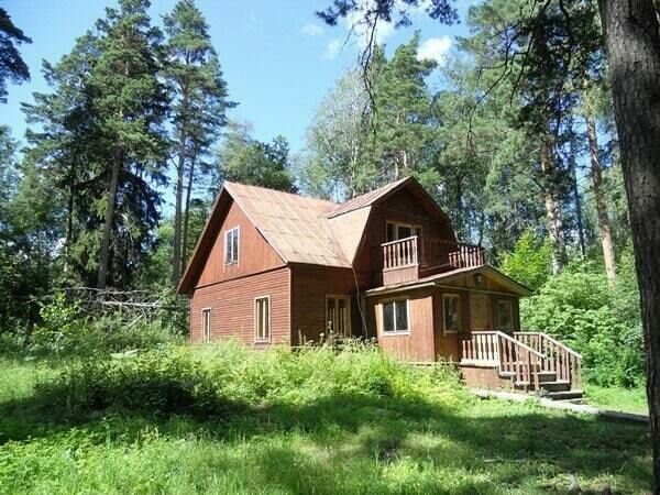 Усадьба Ампиала, Ленинградская область, Приозерск Приозерский район поселок Бурнево поселок Моторное поселок Синево