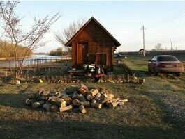 Домик речной, Рыболовно-охотничья база Тихая радость, Камызякский район