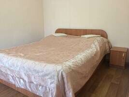 Двухместный номер  в доме №1 (2 этаж), База отдыха Чардым-Дубрава, село Чардым