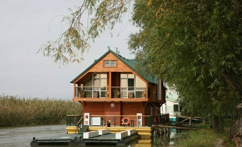 Рыболовно-охотничья база Ё-Отель, Астраханская область, Зеленга Зеленга Цветное