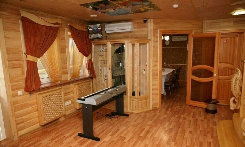 Внутри базы | Ё-Отель, Астраханская область