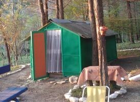 Летний домик, База отдыха Грекова щель, Криница