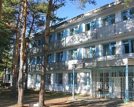 Небольшая территория, уютные номера | Алые паруса, Кемеровская область