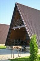 Дом на 4 спальных места с террасой, вместимостью до 6-ти человек, База отдыха Лазурная, Начало