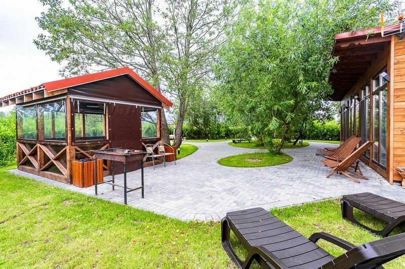 Шале 8-местный (На острове)