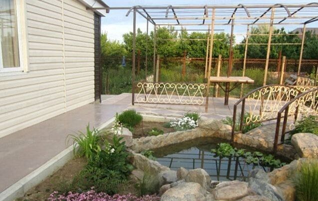 Пруд на территории | Летний сад, Краснодарский край