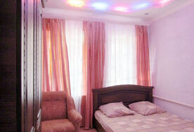 Отдельный трехкомнатный дом, Гостевой дом Август, Анапа