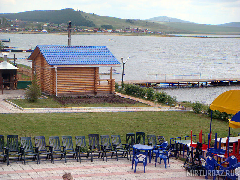 Вид с улицы