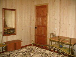 Повить в доме Абрамовых, Гостевой комплекс Каменный Бор, Гавриловская