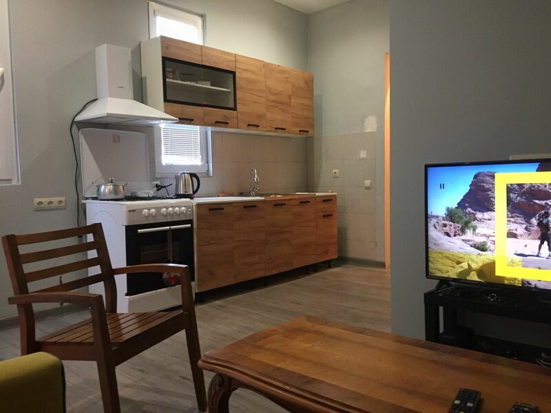 Апартаменты Апарты Проспект мира, 50, Сухумский район, Сухум 