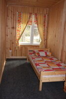 Одноместная комната в коттедже, База отдыха Сухой Лог, Гари