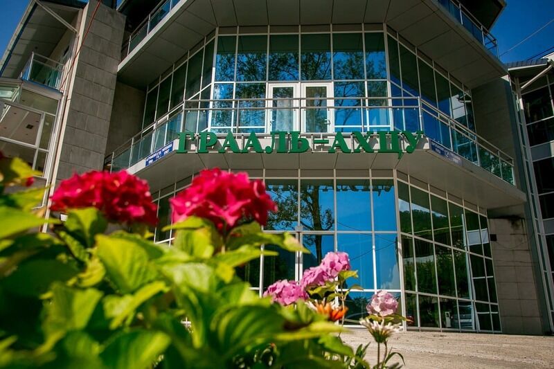 Отель Грааль Ахцу, Краснодарский край, Красная поляна Сочи село Монастырь Адлер