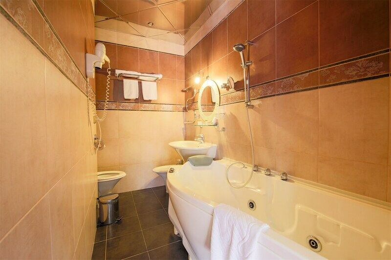 637569416806413477-2c7c88cc-a1c6-4c06-a0e8-de6f060b0aa1