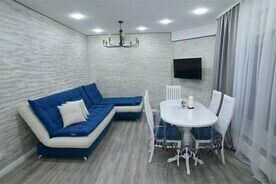 Люкс 5-местный 2-комнатный с видом на горы, Гостевой дом Рыжая гора, Архыз