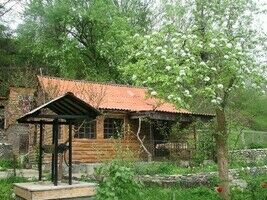 Деревянный домик, База отдыха Земля, Каменномостский