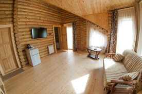 Номер Двухкомнатный семейный, Гостевой дом Рябиновые бусы, Каменномостский