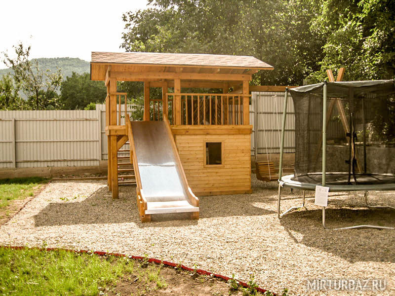 Детская площадка