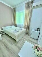 Эконом 2-местный с ремонтом, с общим с/у на этаже на 2 номера, 1 категория, Гостевой дом Happy Sirius, Имеретинская низменность