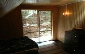 Двухэтажный сруб, Турбаза Голубой Огонек, село Волковское