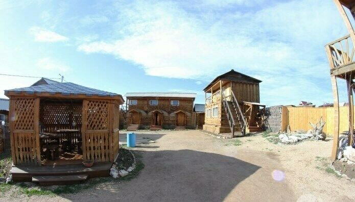 Двор базы | Волна, Иркутская область