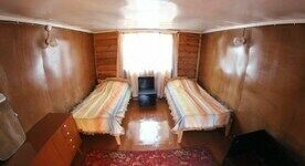 Номер в коттедже, База отдыха Волна, Хужир