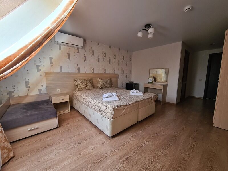 Стандартный 2-местный 1-комнатный (с креслом) (2)