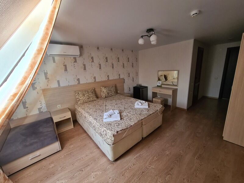 Стандартный 2-местный 1-комнатный (с креслом) (4)