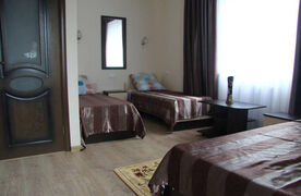 Номер 4-местный с балконом, Гостевой дом на Тургенева, Анапа