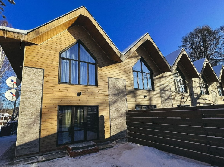 Отельный комплекс Бунгало Парк Хаус  (Bungalow Park House), Республика Башкортостан, село Новоабзаково село Абзаково Белорецкий район
