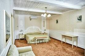 Люкс 2-комнатный 2-местный люкс, Гостевой дом Райгонд, Кисловодск