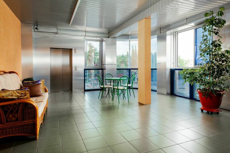 холл | Алтай, Краснодарский край