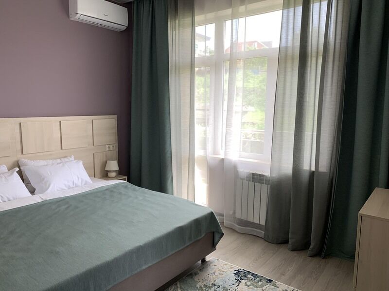 Люкс 4-местный 2-комнатный