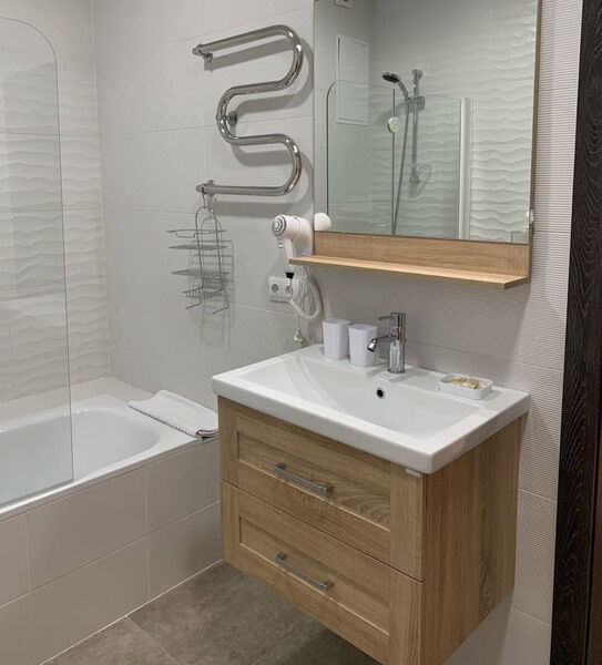 Люкс 4-местный 2-комнатный