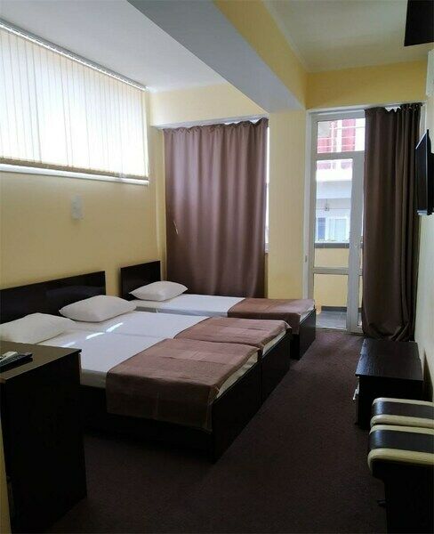 Стандартный 3-местный (с балконом) | Палуба, Краснодарский край