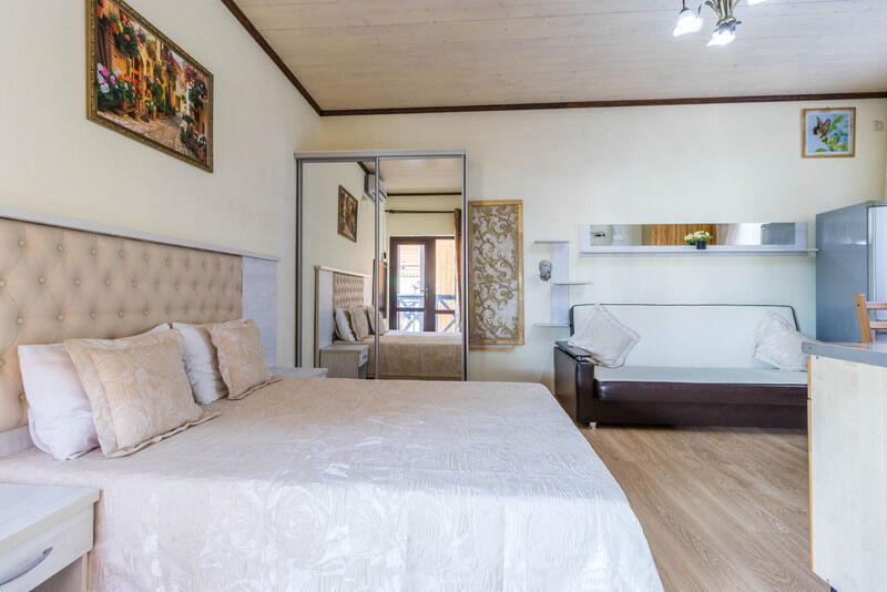 Студия 4-местный 1-комнатный (с кухней)