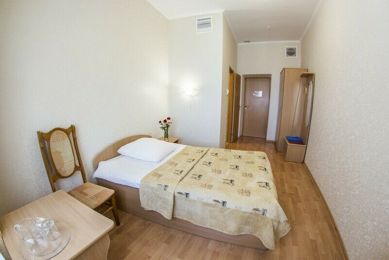 Стандартный 1-местный