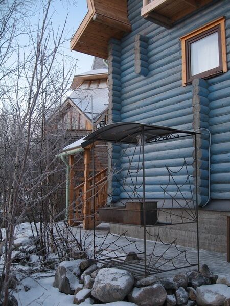 Вид сапфирового домика