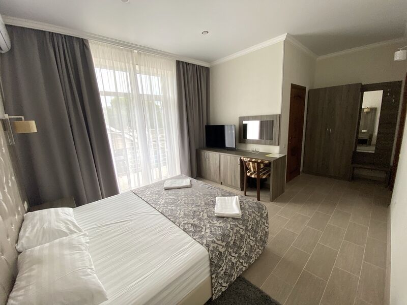 Стандартный 2-местный 1-комнатный Double (с видом на двор)