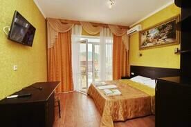 Стандарт ПК 2-местный с балконом, Гостевой дом Наталья, Кабардинка