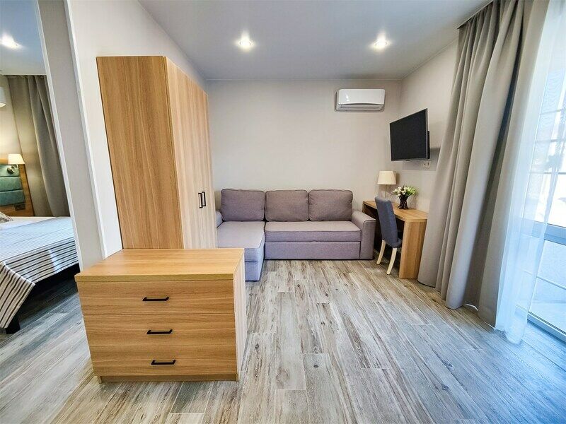 Семейный 5-местный