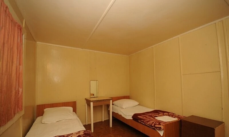 Домик трехместный