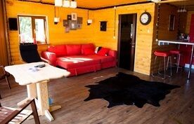 Двухэтажный коттедж, База отдыха Серебряный берег, Бухта Триозерье