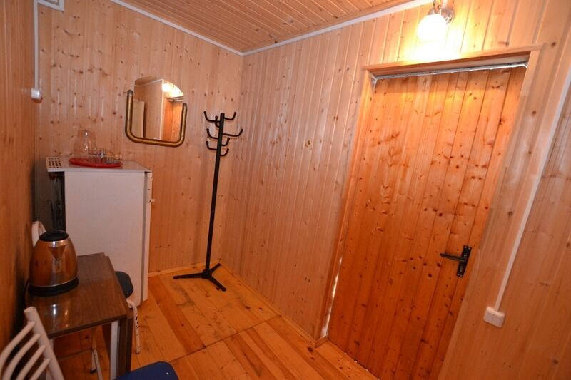 Домик 4-местный 2-комнатный (ПК)