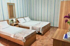 Комфорт 4-местный №7, Гостевой дом Домик у моря, Анапа