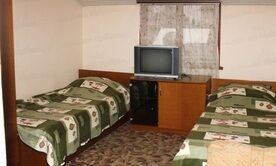 Номер с удобствами на этаже, Гостевой дом Отдых у Сусанны, Адлер