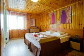 Двухместный семейный люкс двуспальная кровать, Турбаза Younge Art Camp, Коктебель