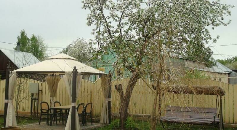 Беседка в саду | Петель, Владимирская область