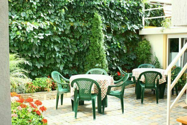 Уютный двор | На Терновой 20, Краснодарский край