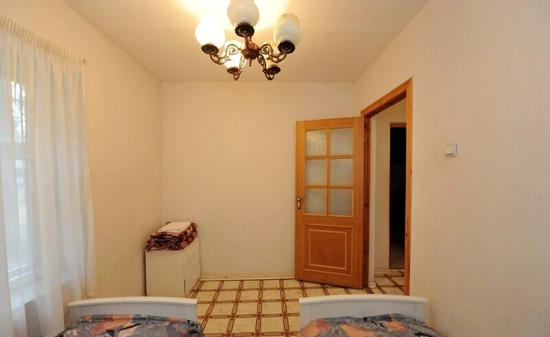 Коттедж восьмиместный